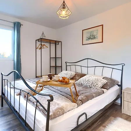 Holiday home Mimosa By Interhome